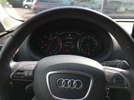 Audi A3 Sportback - 1.4 TFSI Attraction Pro Line - 1