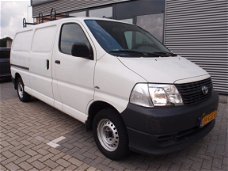 Toyota HiAce - 2.5 D-4D LWB COMFORT 105.000km like new