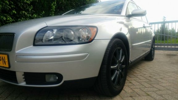 Volvo V50 - 2.0 - 1