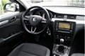 Skoda Superb - 1.6 TDI Greenline Ambition Xenon Navi Clima PDC LMV - 1 - Thumbnail