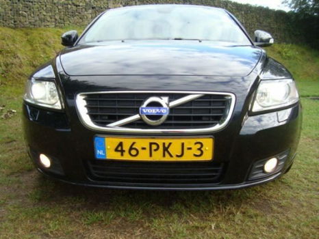 Volvo V50 - SPORT/ECC/PDC/NAVI/XENON/LM/TRH/SAPH-BLACK/INR&GAR.MOG - 1