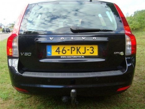 Volvo V50 - SPORT/ECC/PDC/NAVI/XENON/LM/TRH/SAPH-BLACK/INR&GAR.MOG - 1
