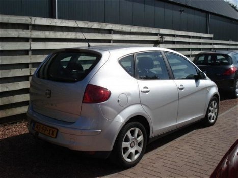 Seat Altea - 2.0tdi stylance dsg aut - 1