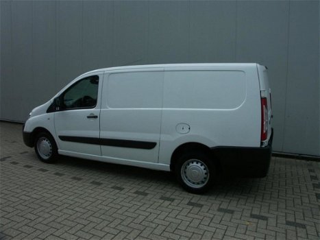 Fiat Scudo - 12 1.6 MultiJet LH1 '07, 182000 KM, APK OKT.2020, 3-ZITS, AIRCO, CRUISE CONTROLE - 1