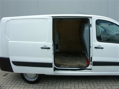 Fiat Scudo - 12 1.6 MultiJet LH1 '07, 182000 KM, APK OKT.2020, 3-ZITS, AIRCO, CRUISE CONTROLE - 1