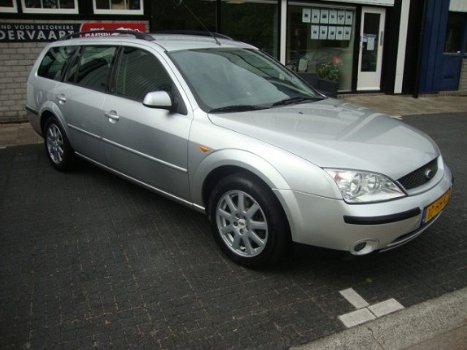 Ford Mondeo Wagon - 1.8-16V First Edition - 1