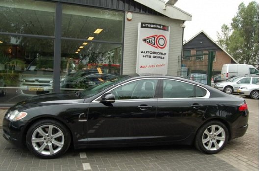 Jaguar XF - 3.0D Luxury - 1