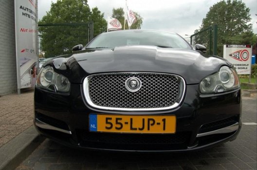 Jaguar XF - 3.0D Luxury - 1