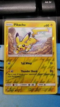 Pikachu 40/147 Common (reverse) sm burning shadows - 1