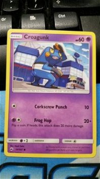 Croagunk 54/147 Common sm burning shadows - 1