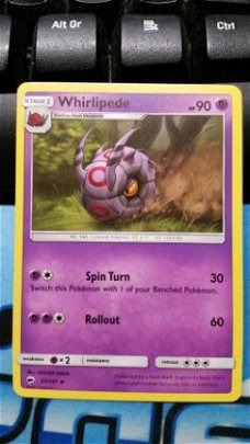 Whirlipede  57/147 Uncommon sm burning shadows