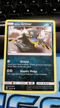 Alolan Grimer 83/147 Common sm burning shadows - 1