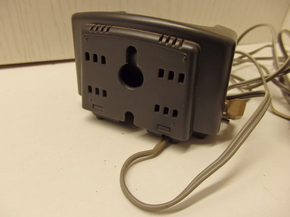 KPN tafel/wand telefoontoestel met oplader. - Afbeelding 4