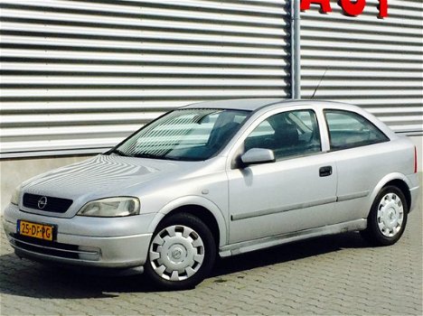 Opel Astra - 1.6i GL AUTOMAAT AIRCO - 1