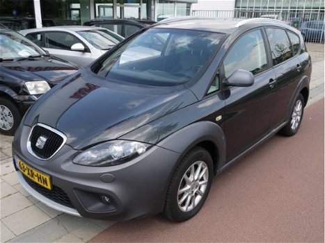 Seat Altea XL - 2.0 TDI Freetrack - Navigatie - Xenon - 1