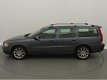 Volvo V70 - 2.0T Edition Sport / airco / navi / xenon / leder / 17 inch lmv / 180 pk - 1 - Thumbnail