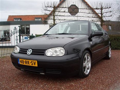 Volkswagen Golf Cabriolet - 1.8 TRENDLINE 16V DOHC UNIEK - 1