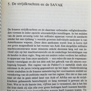 Iran, dictatuur en ontwikkeling door Fred Halliday - 5