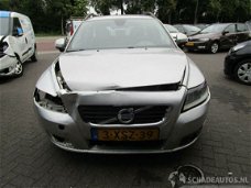 Volvo V50 - 1.6D 80KW SUMMUM LEER NAVI PDC BLISS