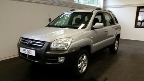 Kia Sportage - 2.0 CVVT EXECUTIVE jaar apk nap clima cruise - 1