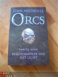 Orcs door Stan Nicholls