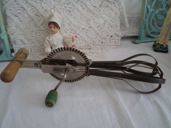 Brocante engelse mixer / klopper Skyline - nr. 1