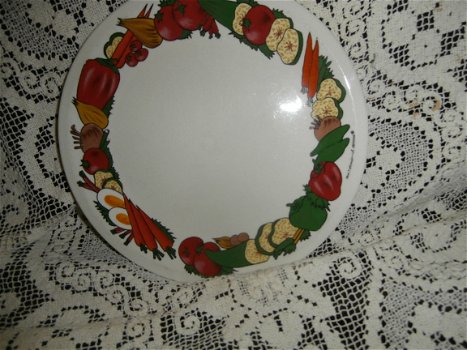 Villeroy & Boch... mooi gaaf bordje met groenten deco...nostalgie.BOCH. - 1