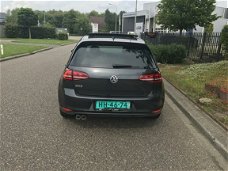 Volkswagen Golf - 2.0 GTD