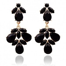 statement earrings prachtige oorbellen zwart facet stenen met goud stekertjes 1001oorbellen