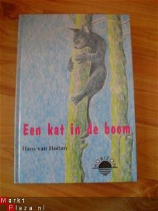 Een kat in de boom door Hans van Holten