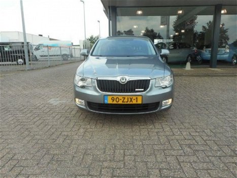 Skoda Superb - 1.6 TDI Ambition Business Line +GETUNED 142 PK + trekhaak - 1