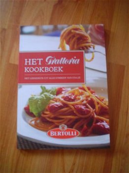 Het trattoria kookboek door P. Somberg - 1