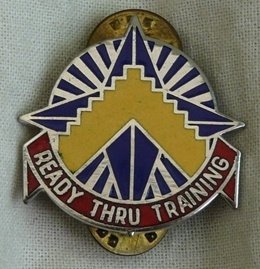 Speld / Pin Badge, DUI, READY THRU TRAINING, 27th Training Command, US Army, jaren'70/'80.(Nr.1) - 1