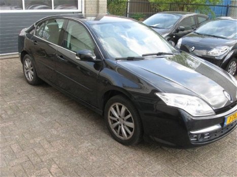 Renault Laguna - 2.0dci dynamique 110kW roetf. aut - 1