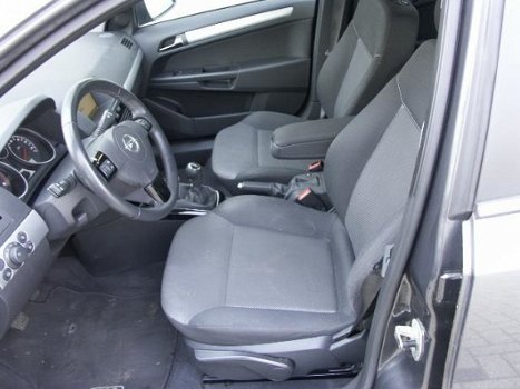 Opel Astra Wagon - 1.7 CDTi ecoFLEX Cosmo '10, NETTE AUTO MET JAAR APK - 1