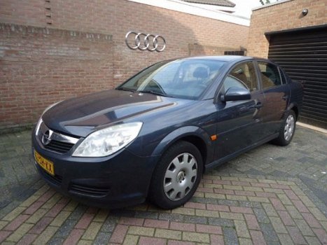 Opel Vectra - 2.2-16V Essentia - 1