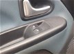 Renault Clio - 1.4 16v 5DRS Community - 1 - Thumbnail