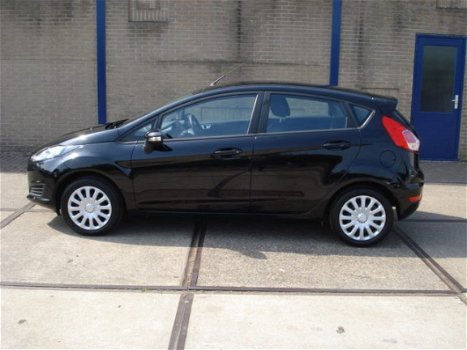 Ford Fiesta - 1.0 65PK 5D S/S Style AIRCO - 1