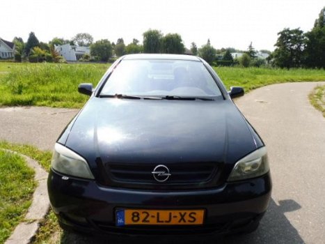 Opel Astra Coupé - 2.0-16V Turbo - 1