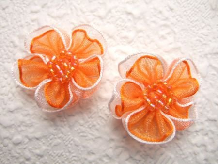 Prachtige organza bloem met kraaltjes ~ 2,5 cm ~ Oranje - 1