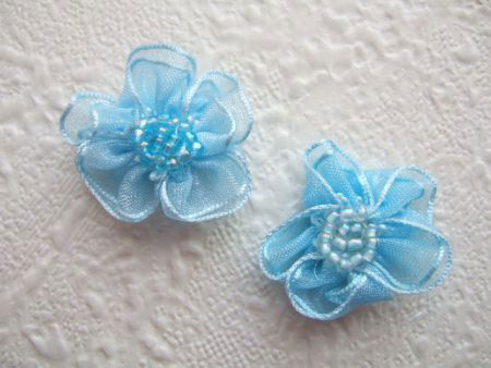 Prachtige organza bloem met kraaltjes ~ 2,5 cm ~ Blauw - 1