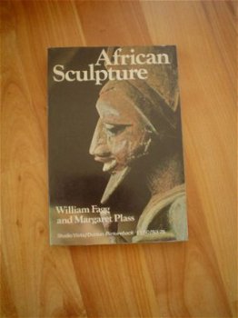 African sculpture by William Fagg and M. Plass - 1