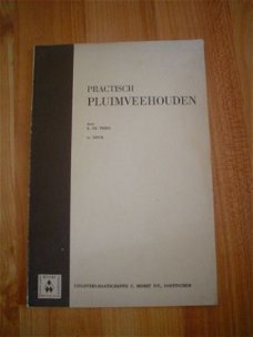 Practisch pluimveehouden door E. de Vries