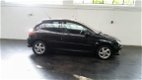 Peugeot 206 - 1.6-16V GENTRY PREMIUM Leer, weinig echte KM NAP, Clima, 5DRS, APK , DEALER - 1 - Thumbnail