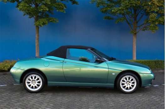 Alfa Romeo Spider - 3.0 V6 Lusso - Momo leer - Oasi Perla - 1