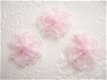 Lieve kanten rozet ~ 3 cm ~ Licht roze - 1 - Thumbnail