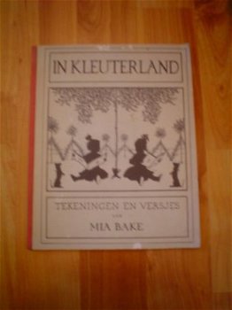 In kleuterland door Mia Bake - 1