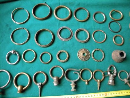 Antieke bronzen en koperen ringen 1800/1900.no 2. - 4