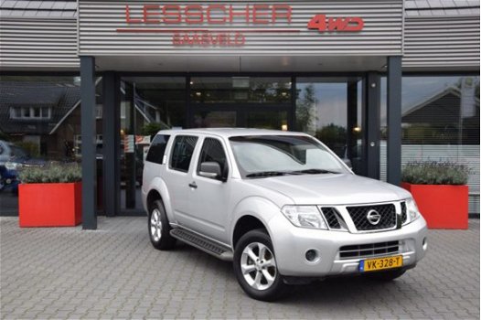 Nissan Pathfinder - 2.5 DCI SE 4WD DPF VAN - 1