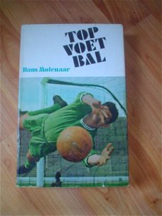 Topvoetbal door Hans Molenaar